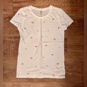 NWOT Gap Cherry Print Favorite T Size XS